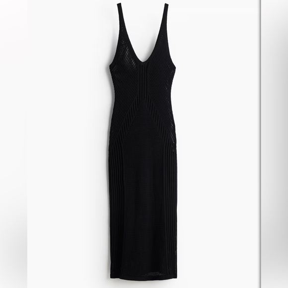 H&M LIMITED EDITION CROCHET-LOOK DRESS Size L NWOT Black Knit Midi Length - Picture 4 of 8